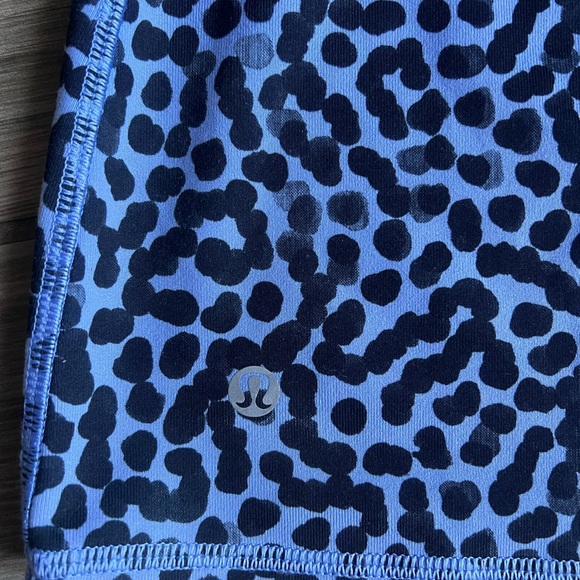 Lululemon size 6 tank - Picture 5 of 6